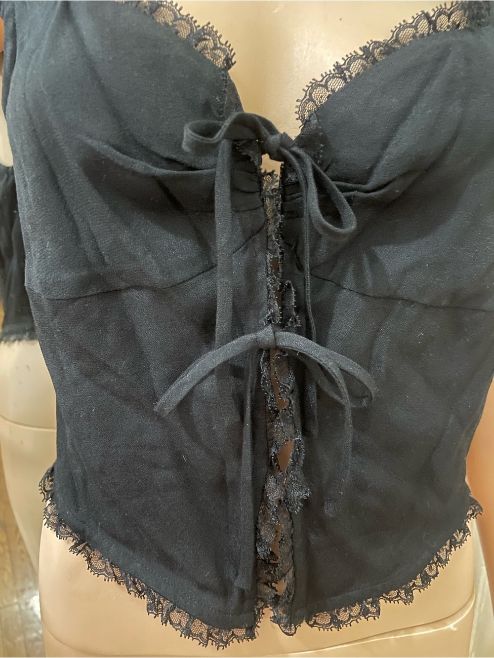 Reformation Black Lace-Trim Tie-Front Crop Top - Picture 11 of 16